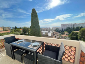 Nice Renting - CAMBRAI - Luxurious Sea View Terrasse - King Bed - Parking - AC - fully equipped